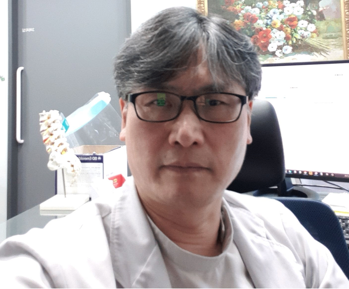 김정섭원장님1.png